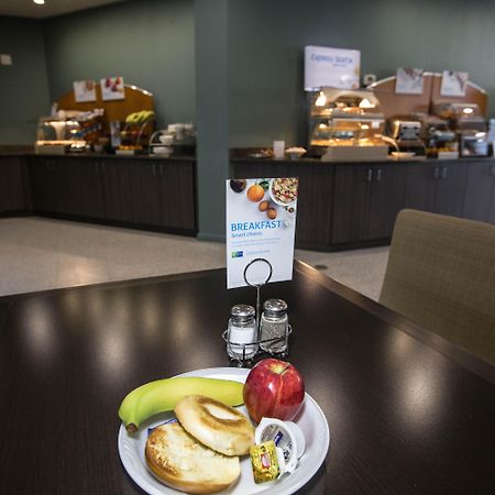 Holiday Inn Express St. Louis Central West End By Ihg Екстер'єр фото