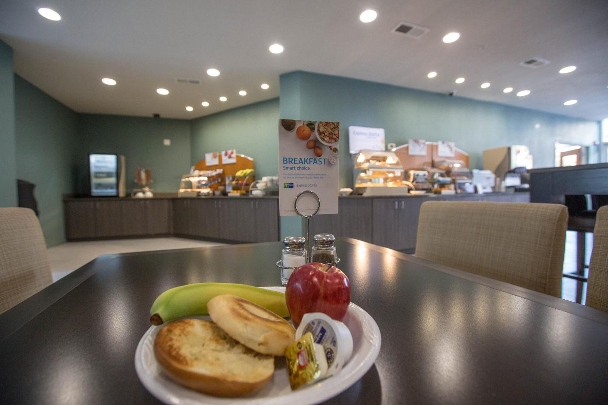 Holiday Inn Express St. Louis Central West End By Ihg Екстер'єр фото